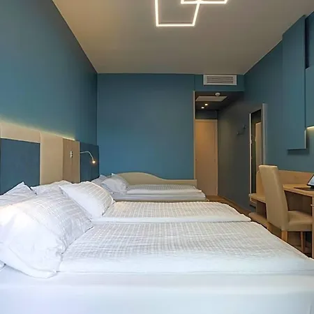 Hotell Veronesi 3*